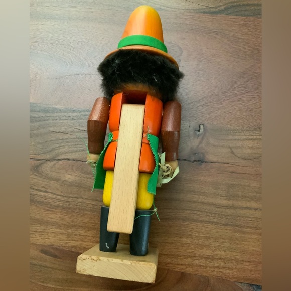 German Nutcracker Holzkunst Christian Ulbricht 11” - Picture 6 of 7